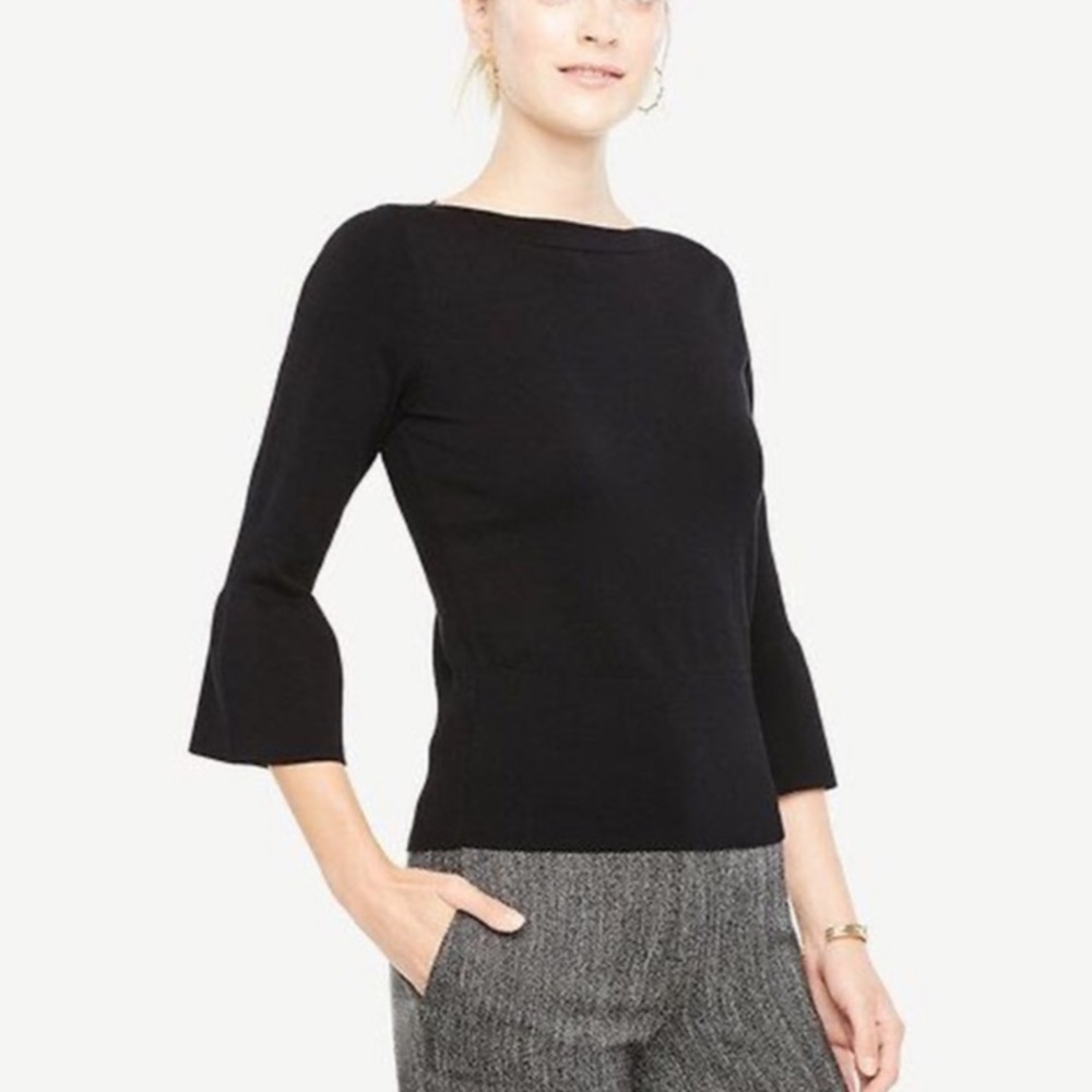 Ann Taylor belle sleeve top